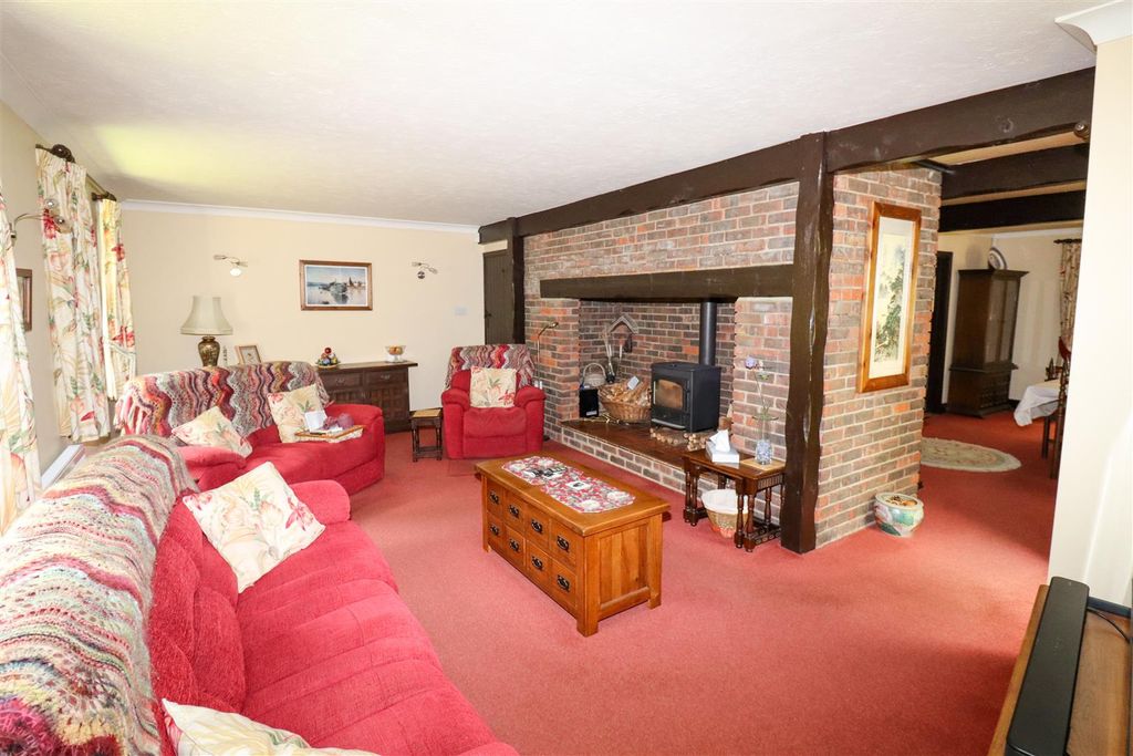 Property photo 3 of 29 Living Room