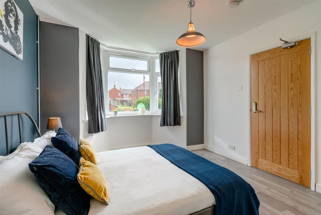 Property photo 3 of 9 3.Jpg