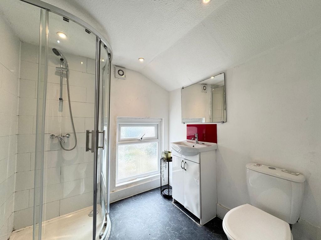 Additional image 9 of 5 bed flat to rentElm Grove, Brighton BN2