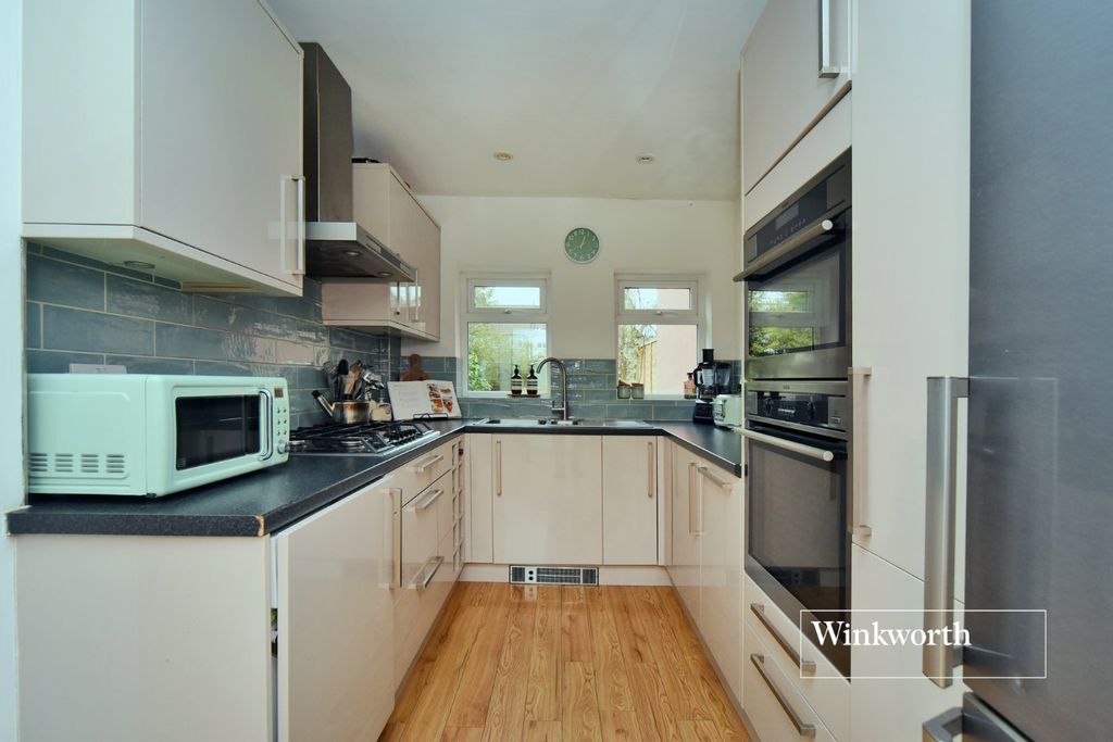 Property photo 3 of 14 Picture No. 05