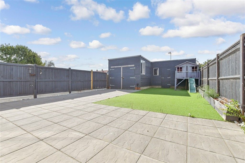 Property photo 2 of 16 Rear Garden