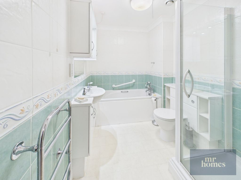 2 bed flat for saleCardiff Road, Llandaff, Cardiff CF5 photo 4