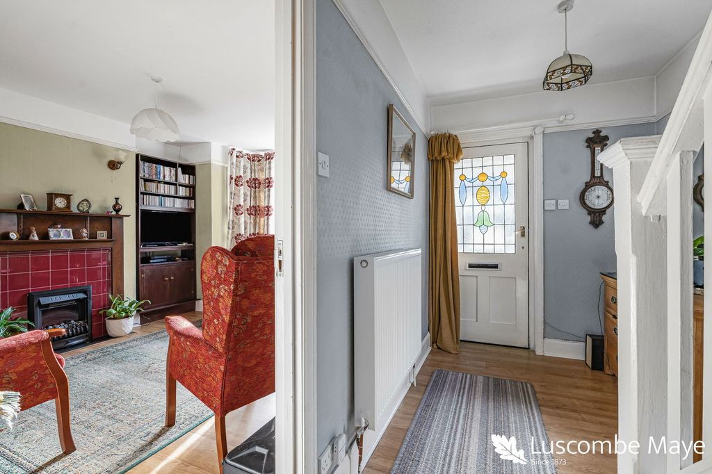 Property photo 3 of 24