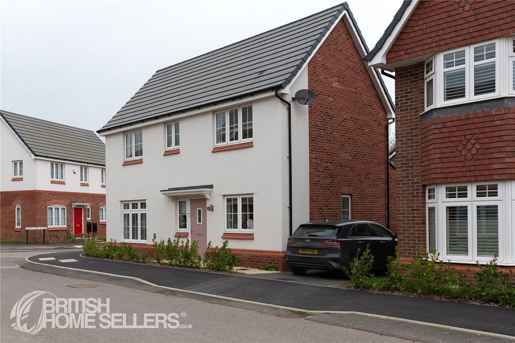 Property photo 2 of 34 Picture No. 30