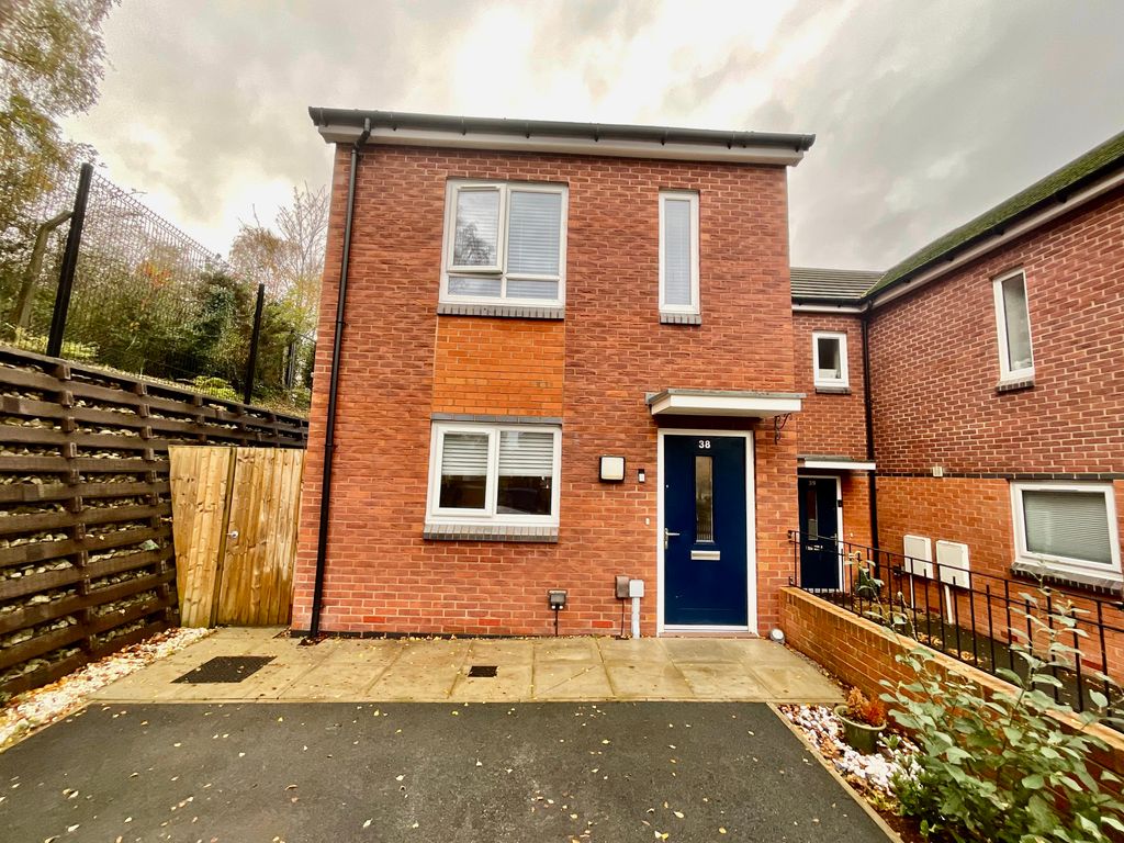 Property photo 1 of 18 The Property