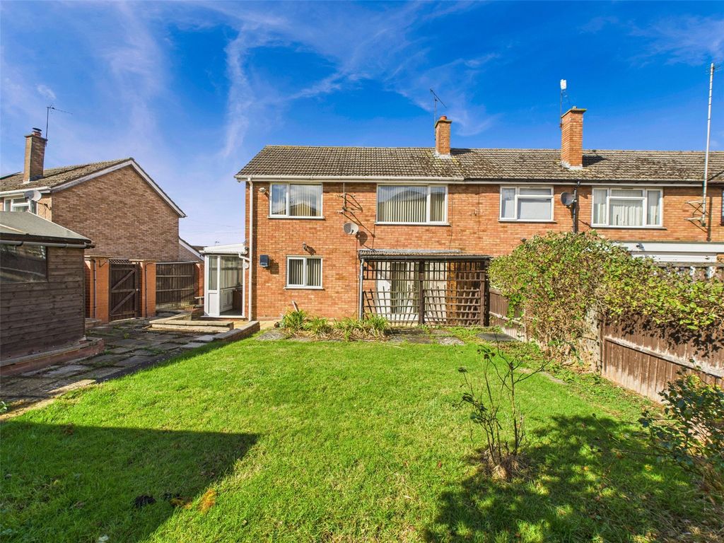 Property photo 3 of 14 Picture No. 27