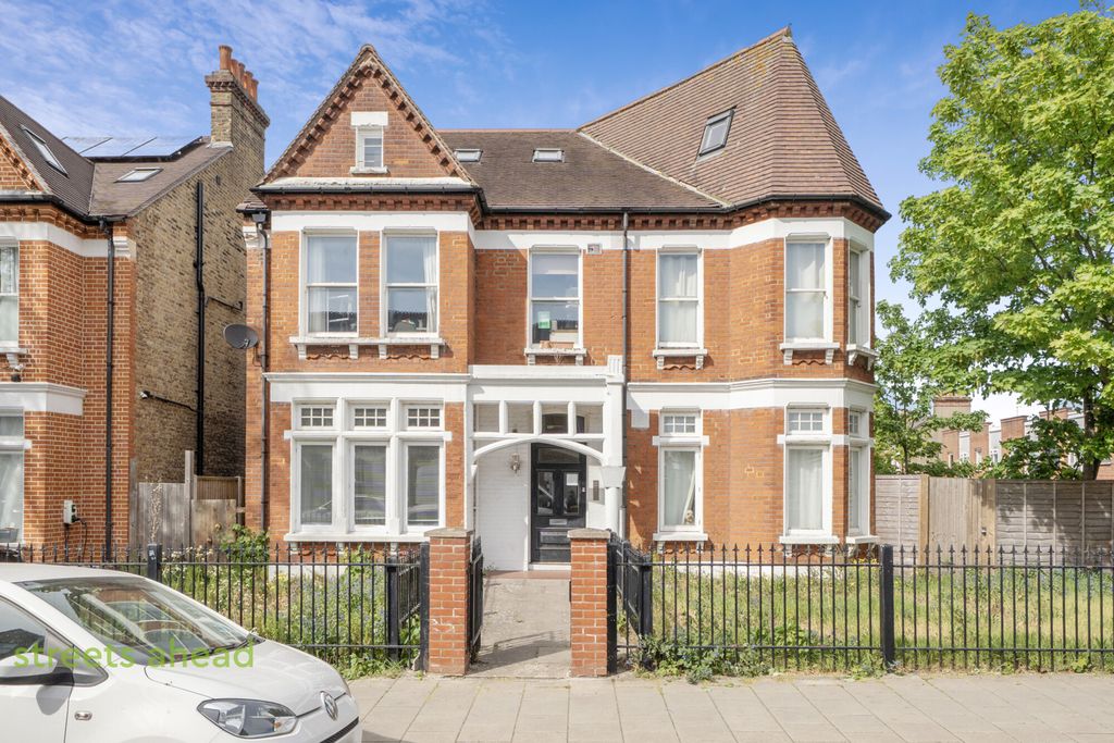 Property photo 1 of 13 3Cf5Ab97-1Ec5-4Bd...