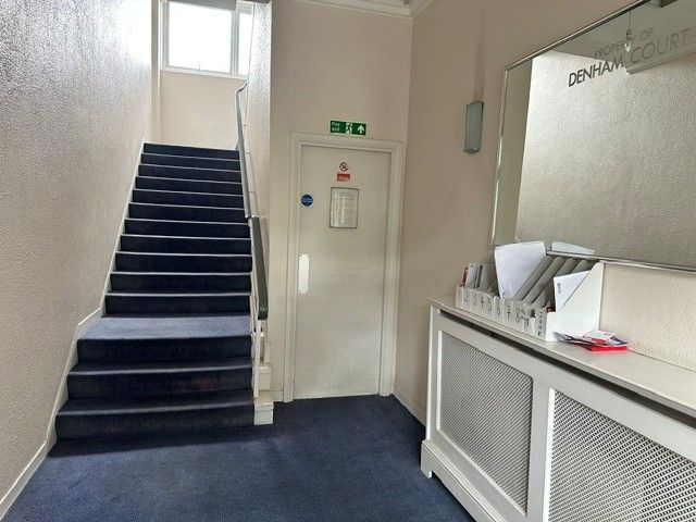Property photo 3 of 10 Denham Entrance 2