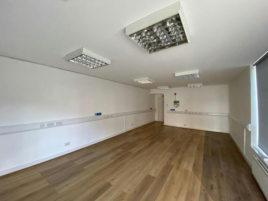 Property photo 3 of 7 4426.Jpg