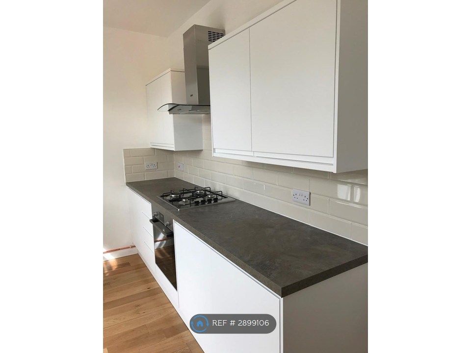 Property photo 1 of 25