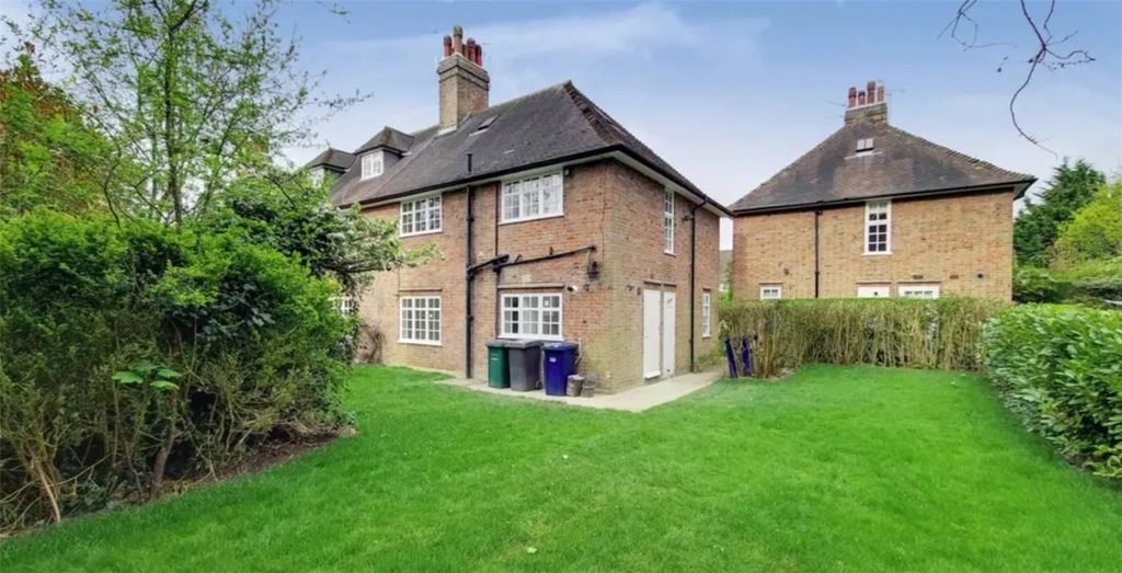 Property photo 1 of 8 Picture No. 06