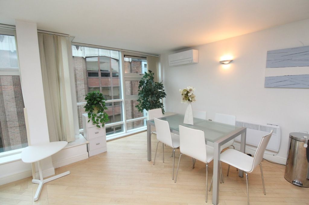 Property photo 2 of 13 Picture No. 05