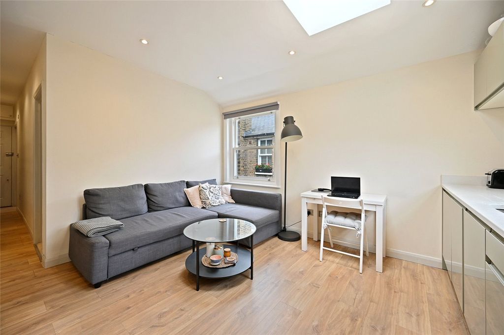 Property photo 2 of 8 Picture No. 06