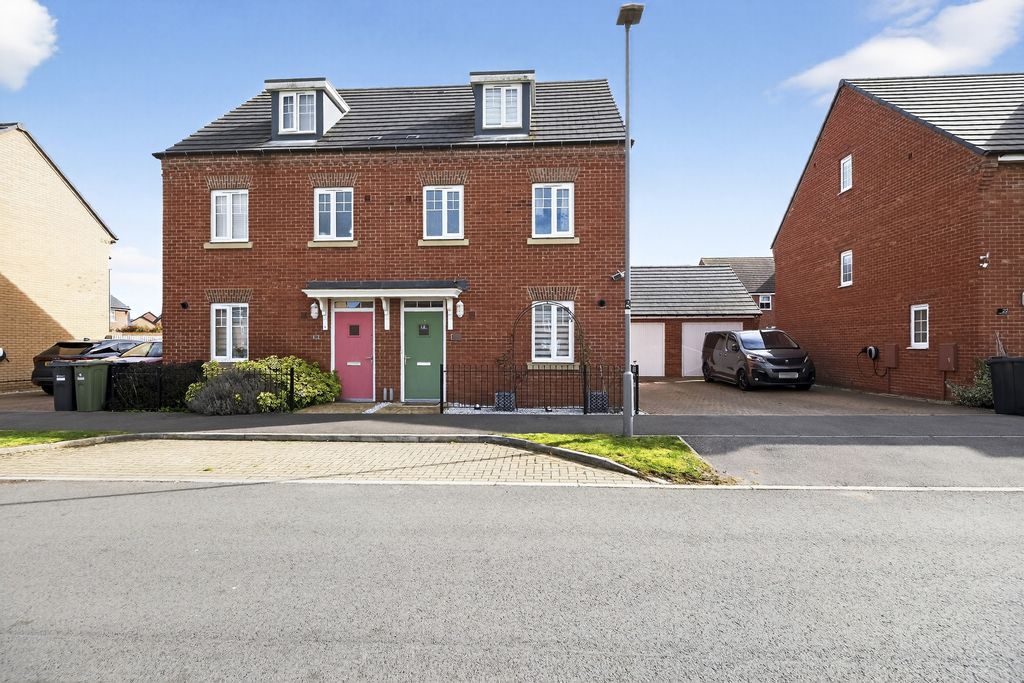 Property photo 1 of 20