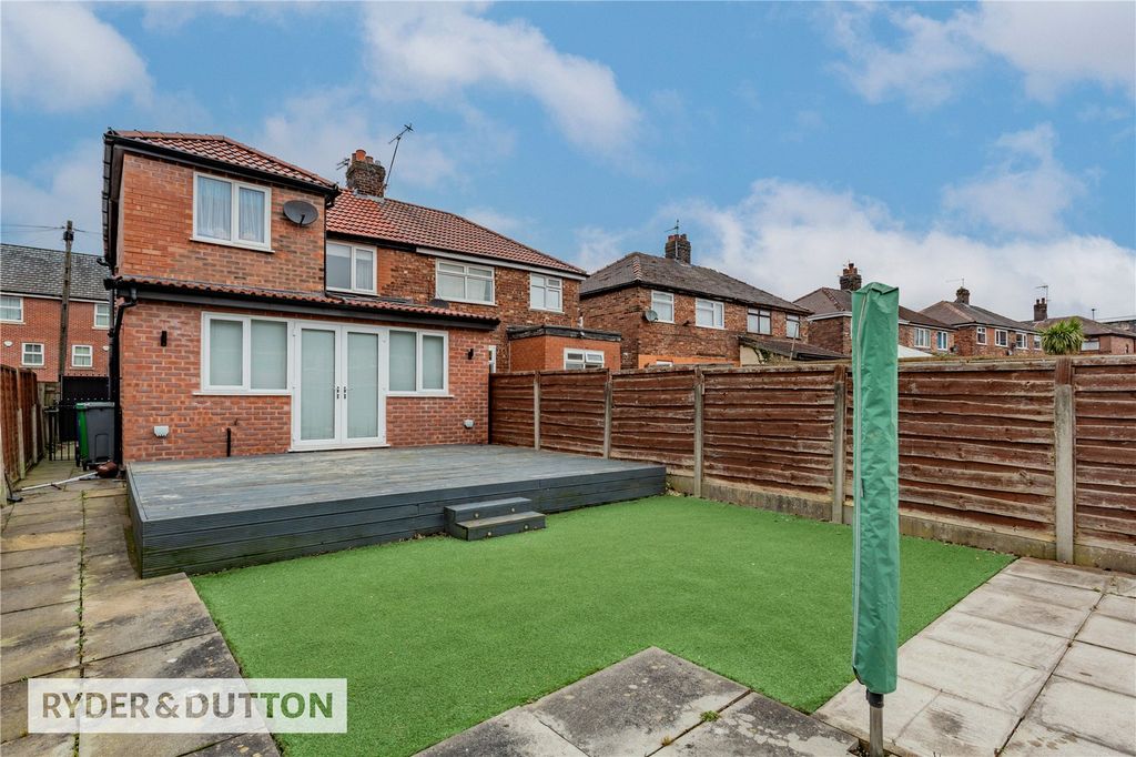 Property photo 2 of 23 Picture No. 26