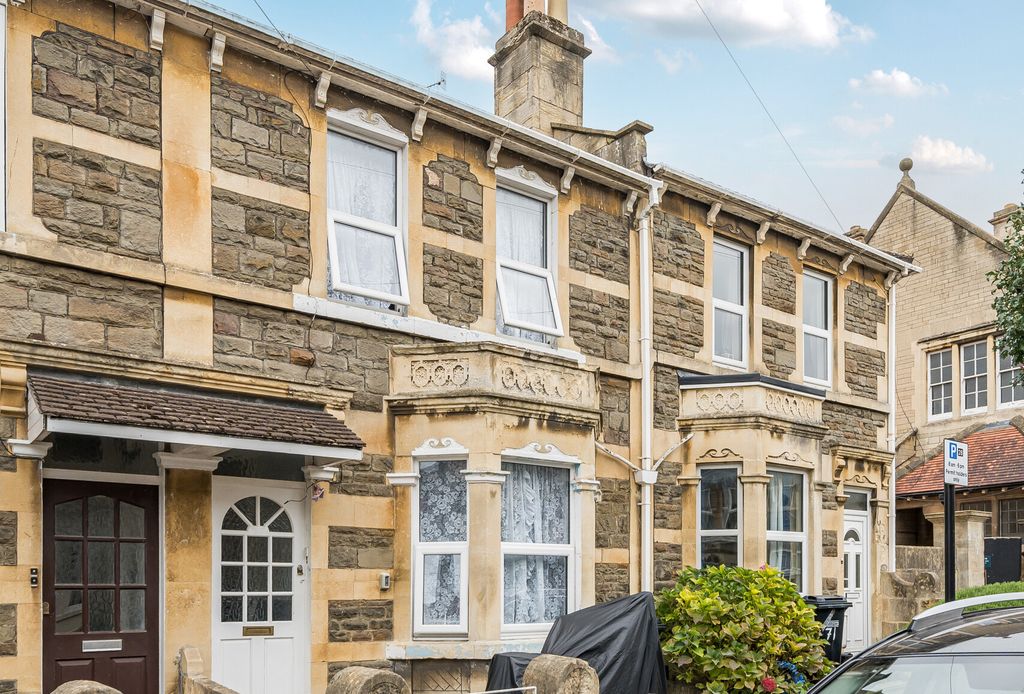 Property photo 1 of 14 Front Elevation