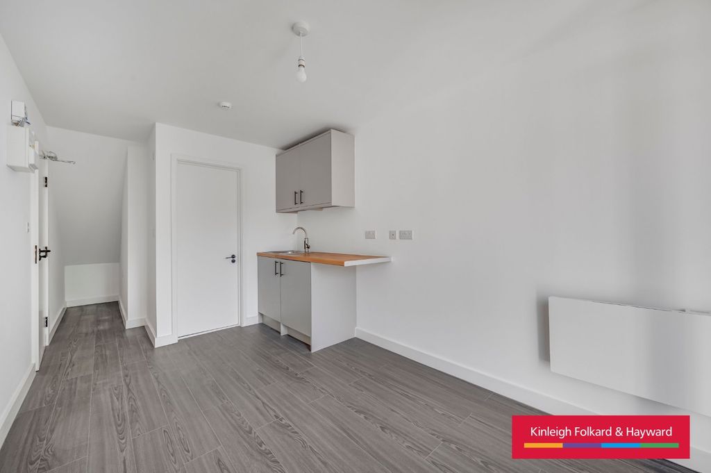 Property photo 2 of 12 Picture No. 03