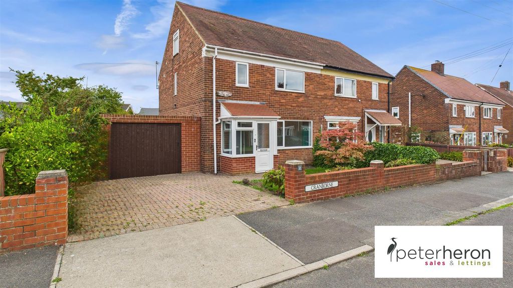 Property photo 1 of 32 Cam05632G0-Pr0025-Still002.Jpg