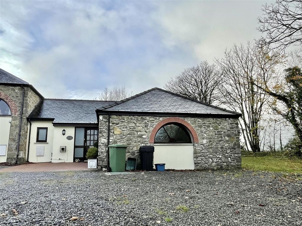 Property photo 1 of 13 Image00020.Jpeg