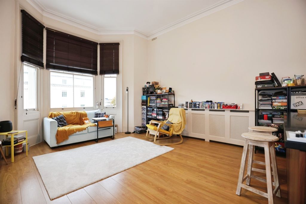 Property photo 2 of 7