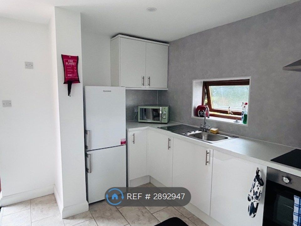 Property photo 2 of 15 Kitchen