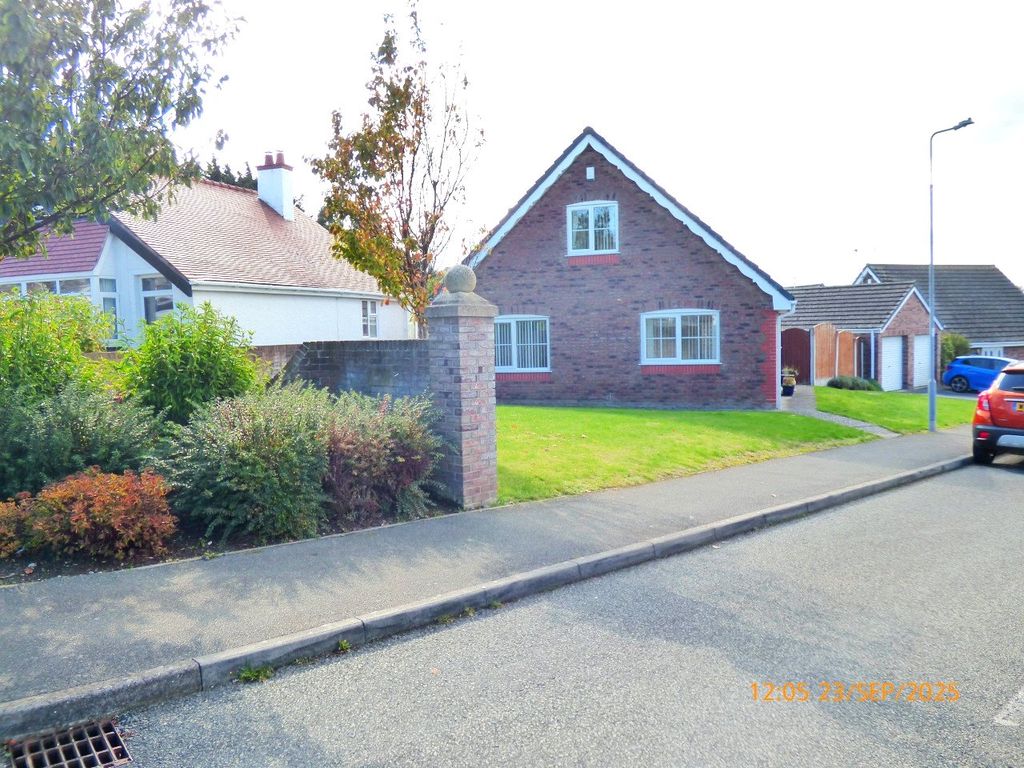 Property photo 1 of 19 Front