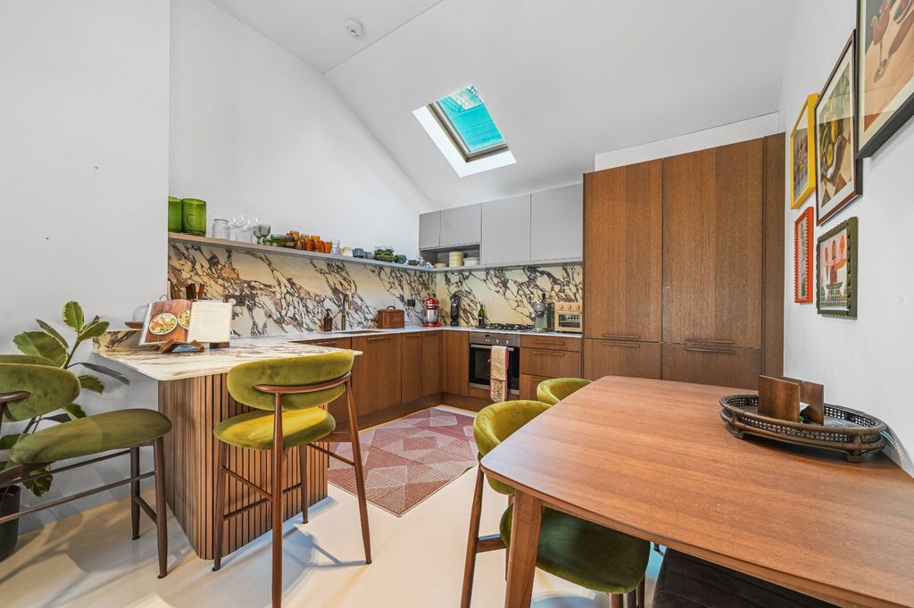 Property photo 2 of 25 Open Plan Living