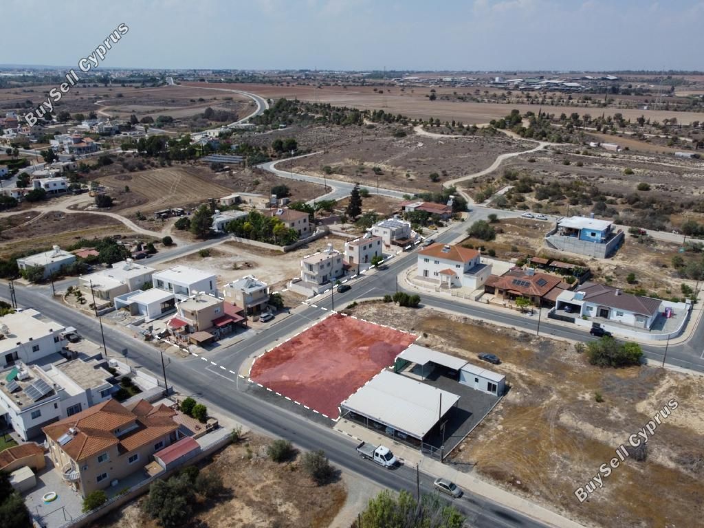 Property photo 2 of 9