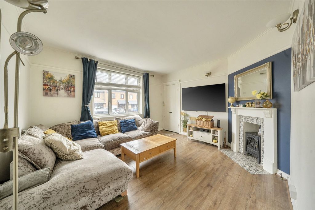 Property photo 2 of 7 Picture No. 21