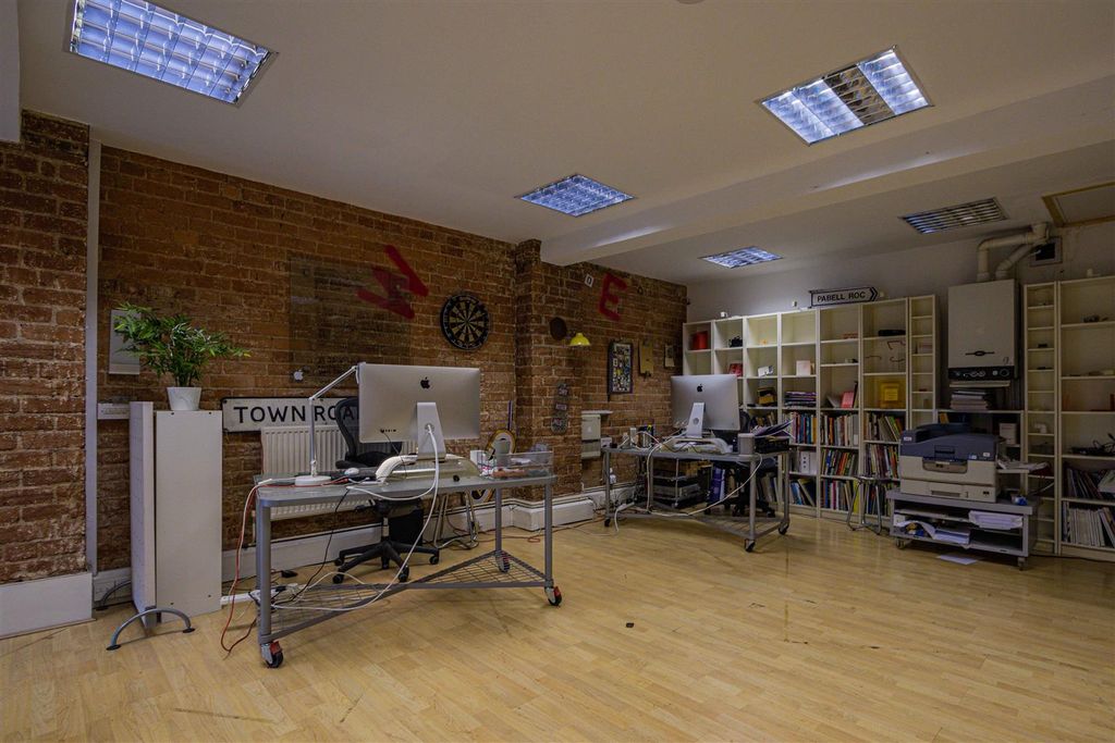 Property photo 1 of 9 Img-3.Jpg