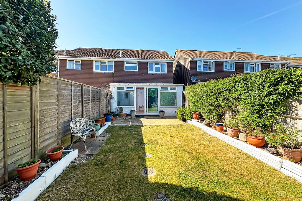 Property photo 3 of 17 Picture No. 13
