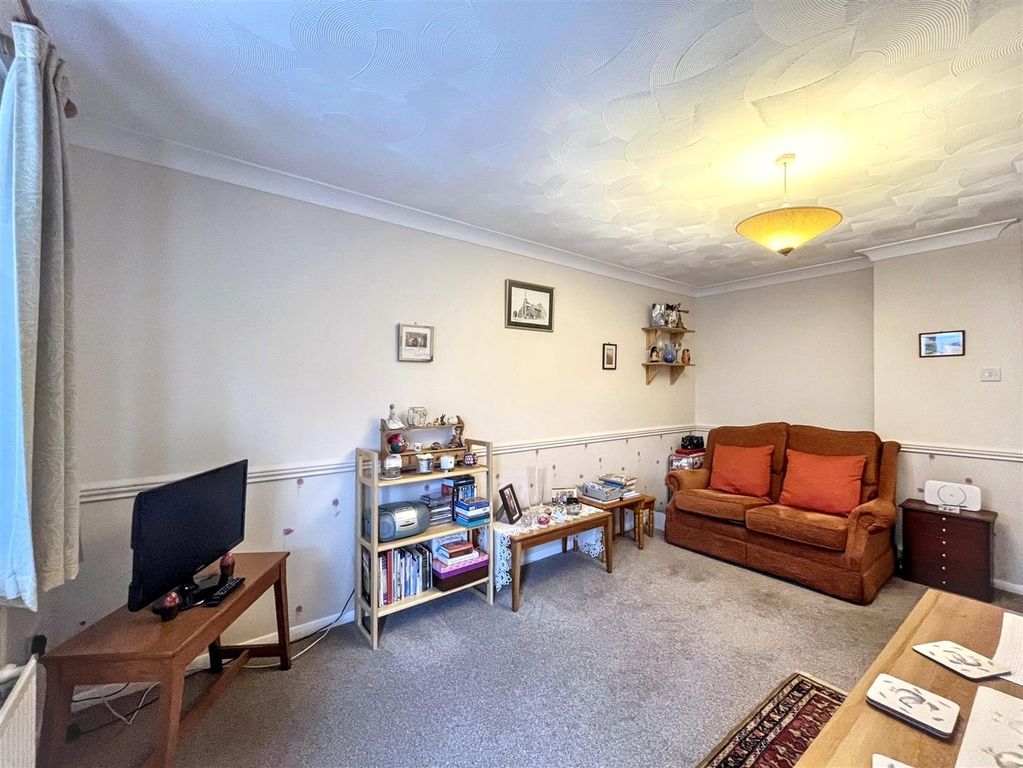 Property photo 3 of 10 Img_2609.Jpg