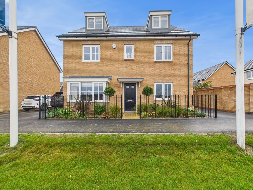 Property photo 1 of 27