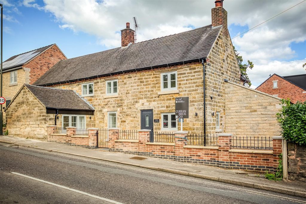 Property photo 1 of 33