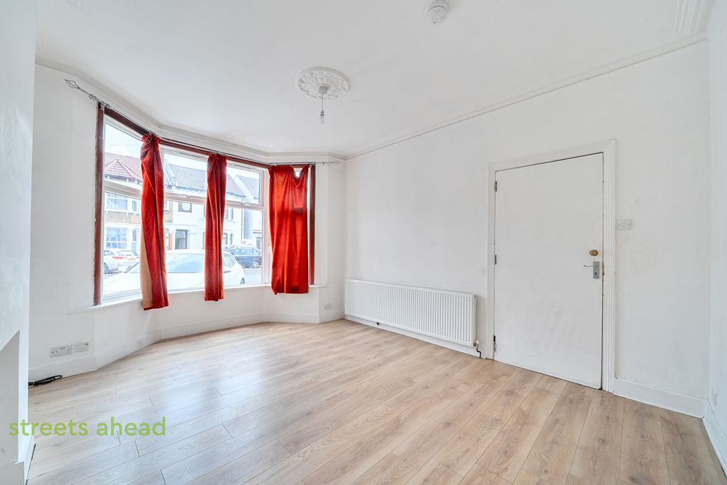 Property photo 2 of 20 65d006Ff-F5d2-4Fe...