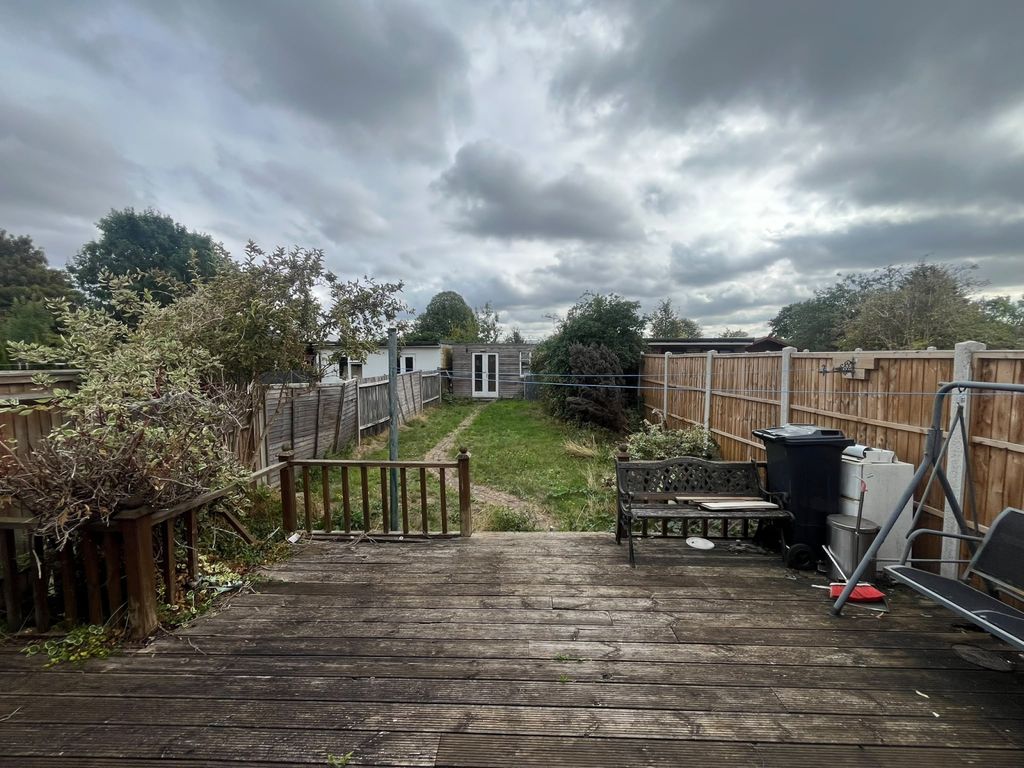 Property photo 2 of 8 6457Db14-Bfa4-472d-B3E2-B75754De6d55