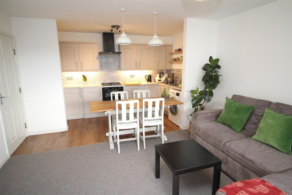 Property photo 3 of 10 Img_5046.Jpg