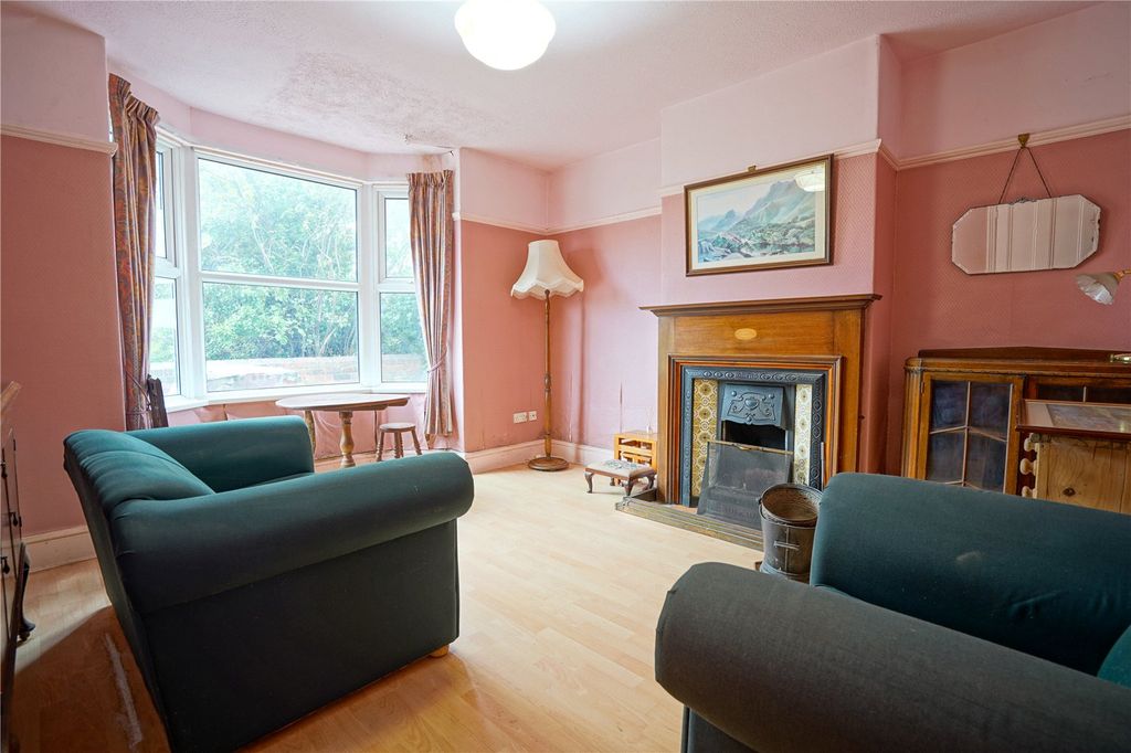 Property photo 3 of 13 Picture No. 08
