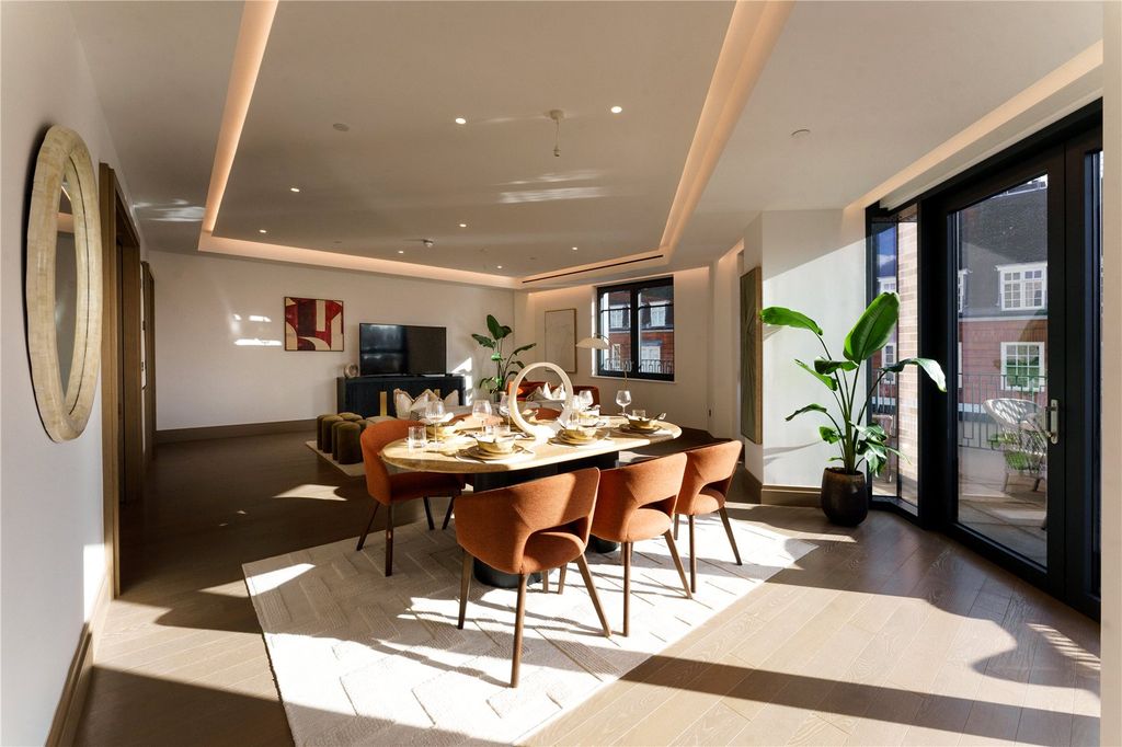 Property photo 1 of 14 Picture No. 05