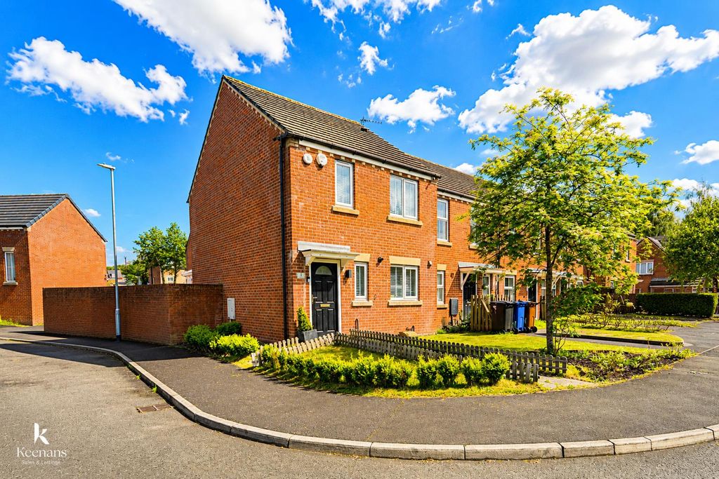 Property photo 2 of 30