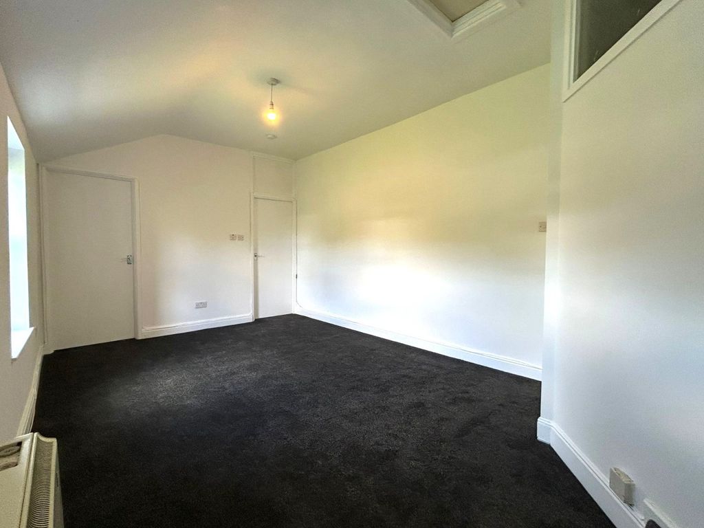 Property photo 3 of 7 Picture No. 04