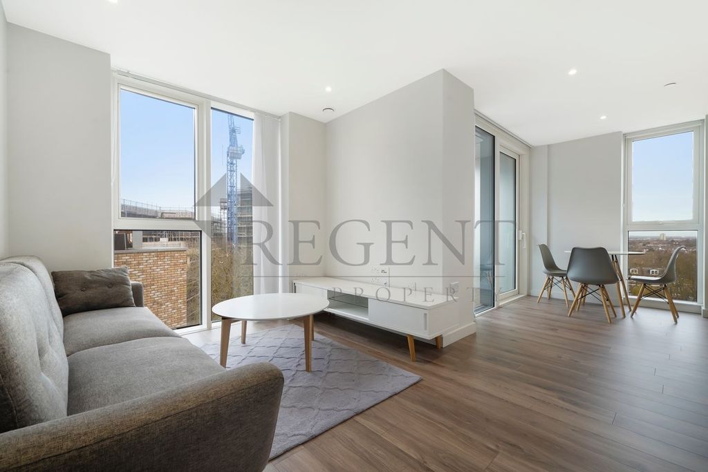 Property photo 1 of 15 (Main)