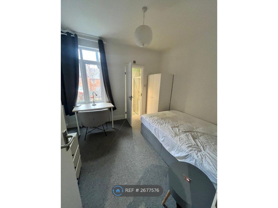 Property photo 1 of 4