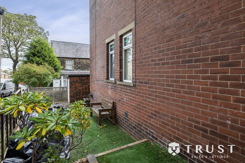 Additional image 27 of 4 bed semi-detached house for saleDeighton Lane, Batley WF17