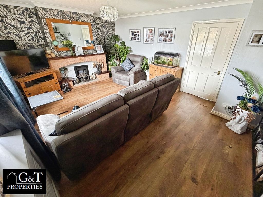 Property photo 3 of 17 Reception Room