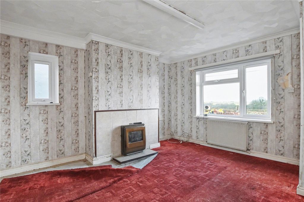 Property photo 3 of 15 Picture No. 06