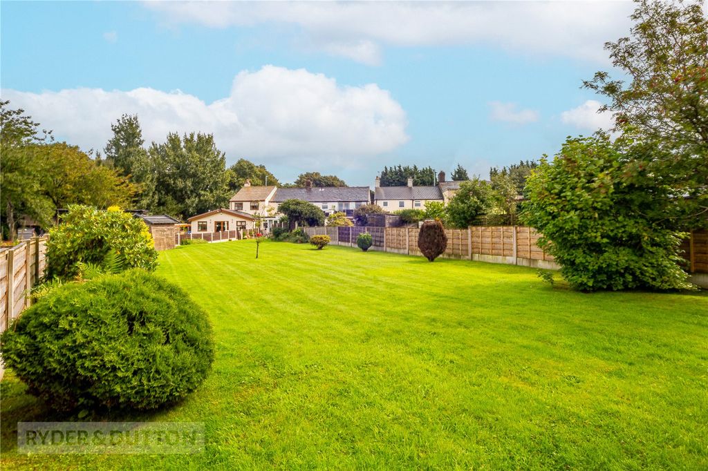 Property photo 3 of 18 Picture No. 15