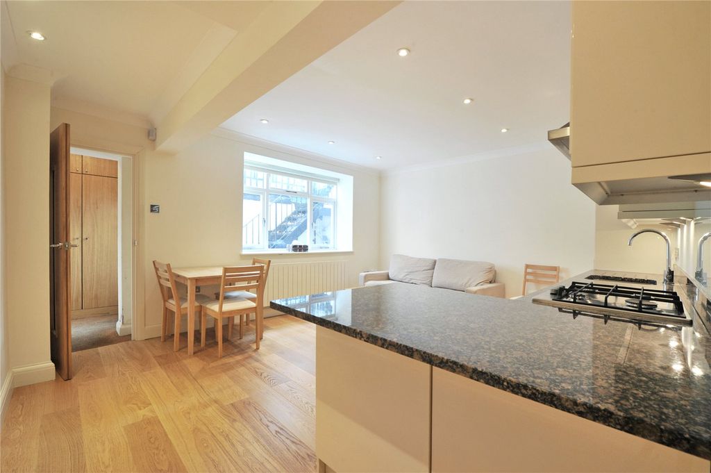 Property photo 2 of 4 Picture No. 07