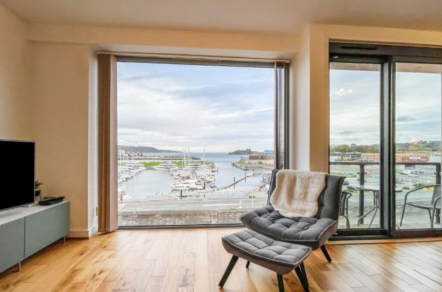 Property photo 2 of 16 Image 1