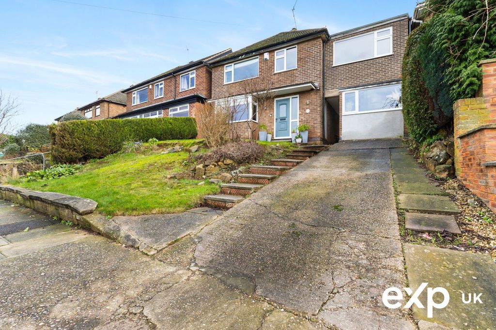 Property photo 1 of 27